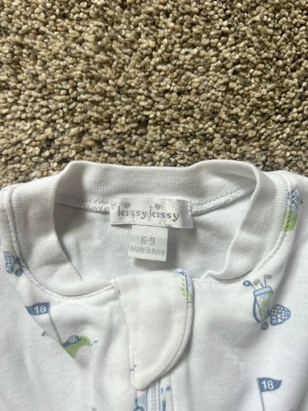 Kissy Kissy Golf Footie